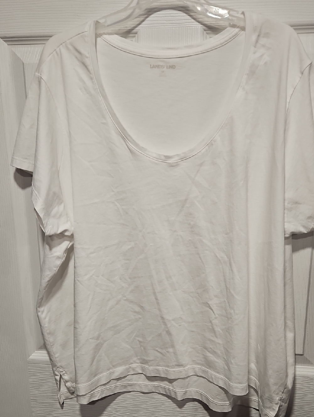 Lands' End White Scoop Neck Short Sleeve Tee